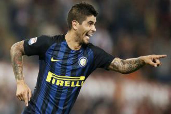  Hanya Bertahan Semusim di Inter, Ever Banega \'Mudik\' ke Sevilla