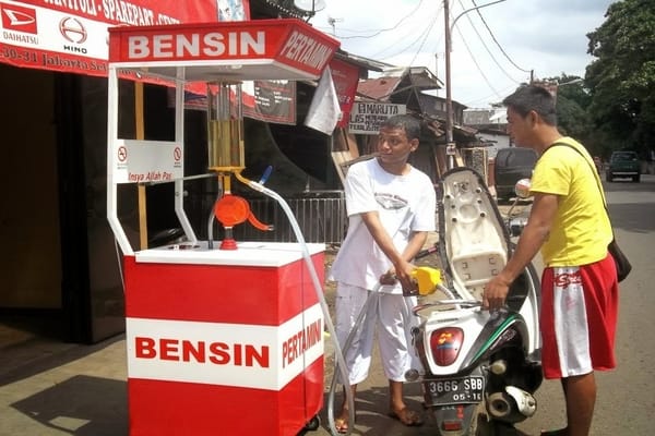  Pertamina di Ponorogo Meledak, Picu Kebakaran Enam Ruko