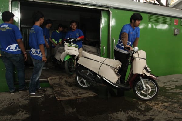  ANGKUTAN MOTOR KAI, 17.000 Sepeda Motor Didaftarkan