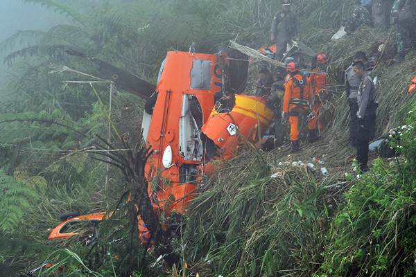  Begini Kondisi Helikopter Basarnas Yang Jatuh