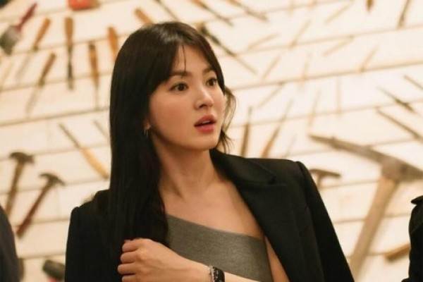  Song Hye-kyo Beri Sumbangan Rp1,2 Miliar ke RS Anak