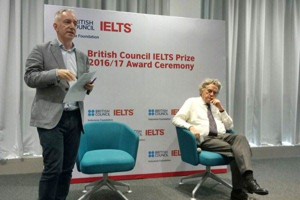  KEMAMPUAN BERBAHASA INGGRIS : Minat Sekolah LN Naik Pacu Kebutuhan Tes  IELTS