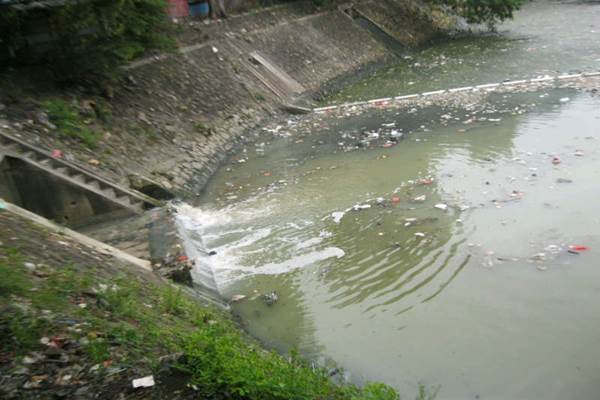  Gubernur Djarot Prihatin dengan Waduk Setiabudi Barat