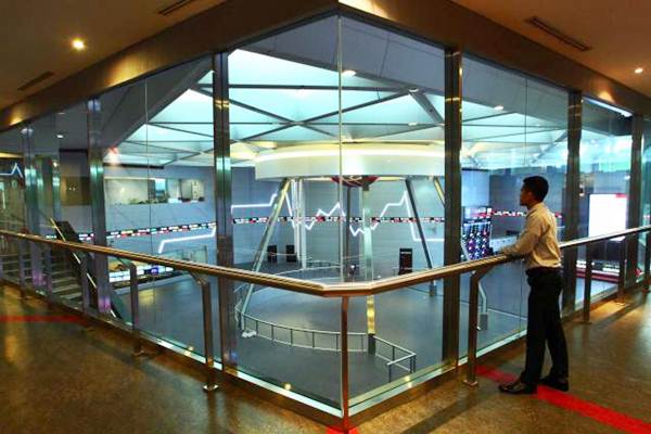  TRANSAKSI SAHAM: Investor Asing Bukukan Net Sell Rp332,81 Miliar