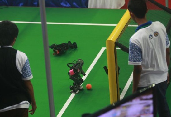  Inilah Para Juara Kontes Robot Indonesia 2017 Tingkat Nasional