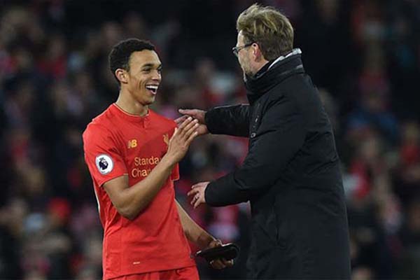  Kontrak Trent Alexander-Arnold Diperpanjang, Ini Tantangan Klopp