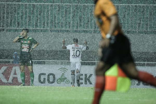  Hasil Liga 1: Irfan Bachdim Hattrick, Bali United Atasi PS TNI