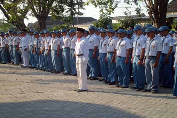 5 SMAN di Tulungagung Kekurangan Siswa