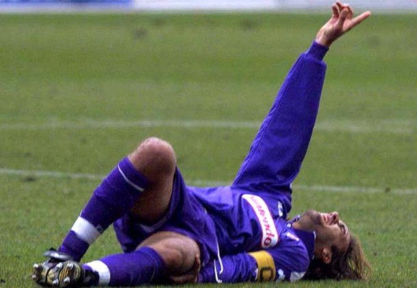  Tragis, Batistuta Kini Dikabarkan Kesulitan Berjalan