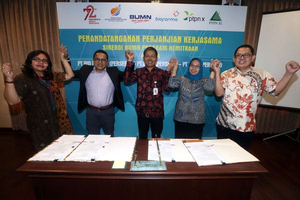  FOTO: Bio Farma Salurkan Dana Kemitraan Sinergi Rp11 miliar