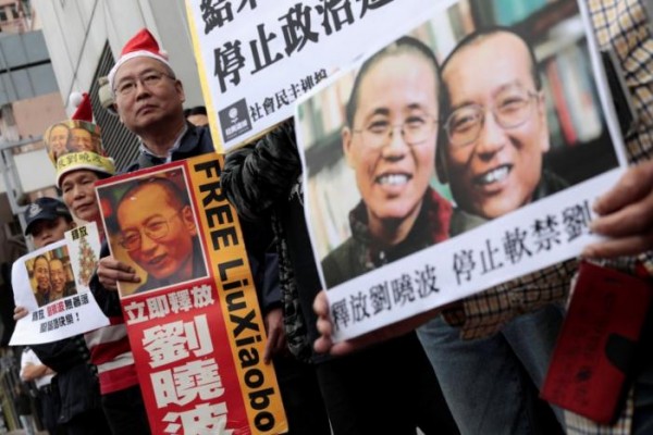  China Berang, Tokoh Asing Komentari Kematian Peraih Nobel Perdamaian 2010, Liu Xiaobo