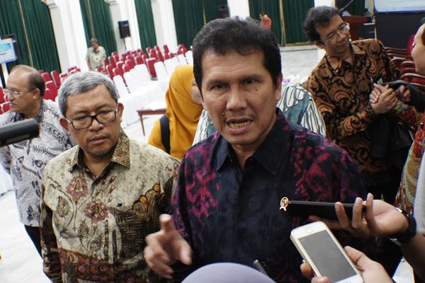  RESHUFFLE KABINET : PAN Gerah Dituding Tak Loyal