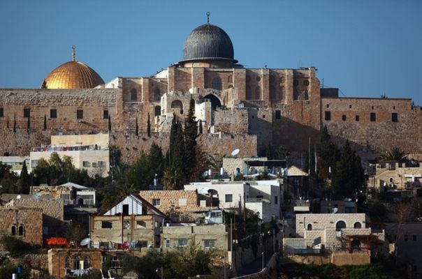  DPR Kecam Penutupan Masjid Al-Aqsa