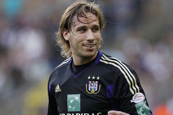  Revolusi Milan Berlanjut, Giliran Lucas Biglia ke San Siro