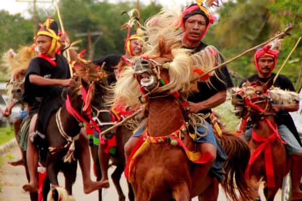  Parade 1.001 Kuda Sumba Jadi Etalase Promosi Pariwisata