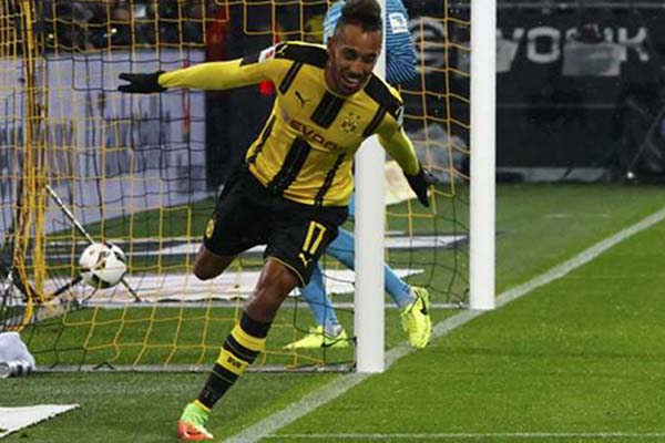  Hasil AC Milan Vs Dortmund: Dortmund Taklukkan Milan, Aubameyang 2 Gol