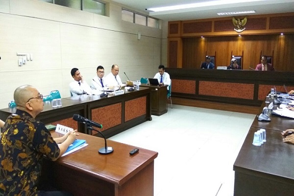  AQUA VS LE MINERALE: Saksi Hadirkan Bukti Penurunan Status Toko
