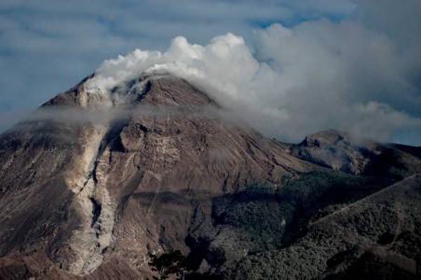  Lomba Kebut Gunung 2017 Promosikan Destinasi Gunung Merapi & Merbabu