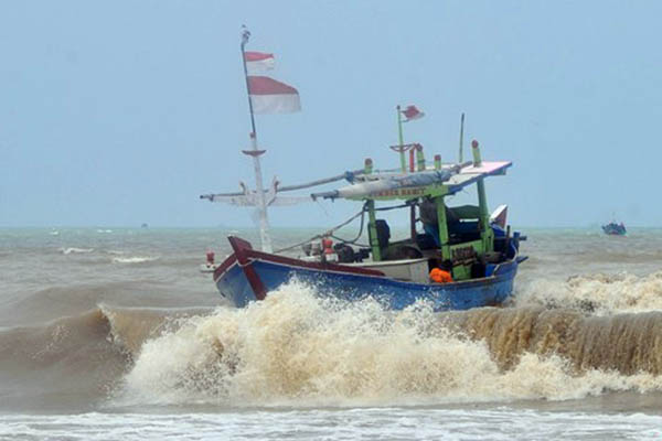  BMKG EL TARI: Gelombang 3,5-4 Meter di Perairan NTT