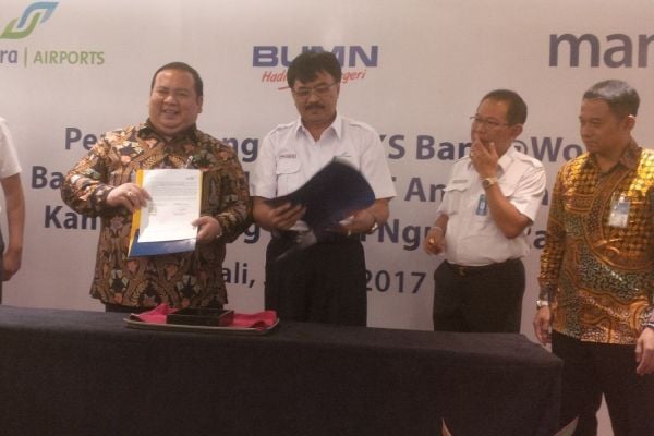  Bank Mandiri Melayani \'Banking At Work\' Angkasa Pura 1 Ngurah Rai