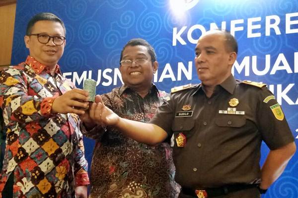  Pemusnahan Uang Rupiah Palsu