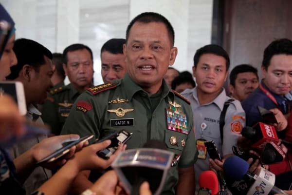  INFO HAJI : Panglima Jenderal Gatot Nurmantyo Lepas 230 Calon Haji TNI