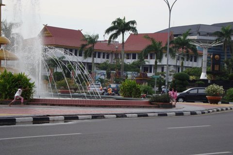  Wali Kota Pekanbaru Keracunan, Kedai Kopi Ditutup