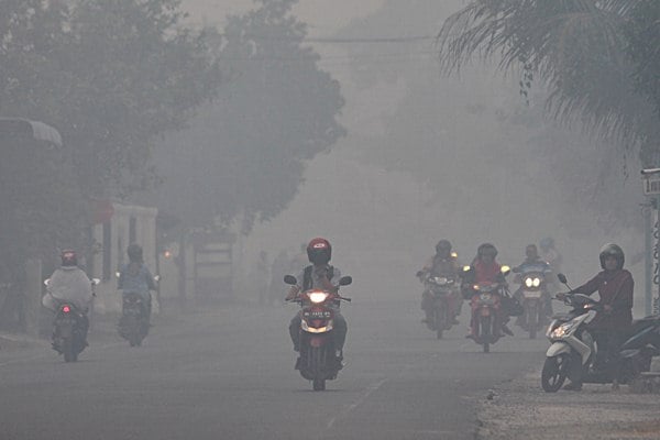  Aceh Barat Tertutup Oleh Kabut Asap