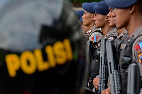  Tujuh Suku Bosoin Nombala Hibahkan Tanah untuk Polda NTT