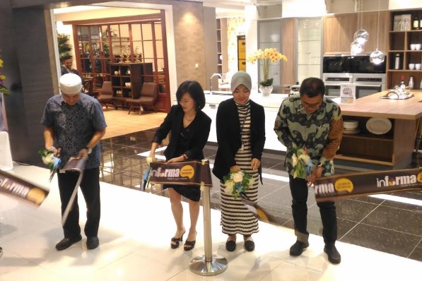  Informa Custom Furniture Resmi Hadir di Bandung