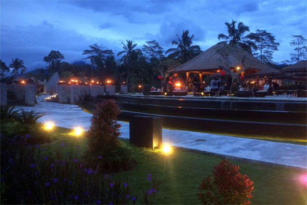  30% Transaksi di Secret Garden Village Dilakukan Nontunai