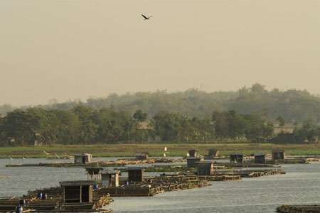  Wah, Pintu Air Waduk Pacal Bojonegoro Rusak