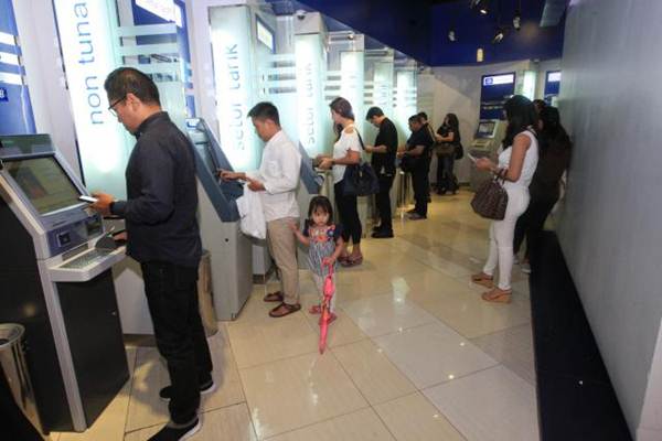  ASET PERBANKAN : Bank Papan Tengah Mulai Unjuk Gigi