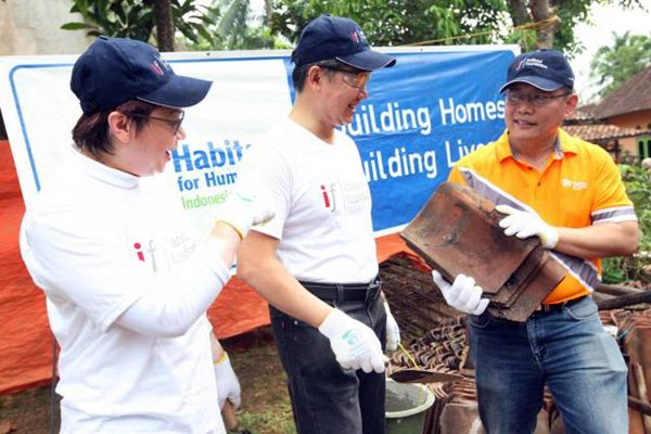  Intiland Foundation Serahkan 25 Rumah di Tangerang