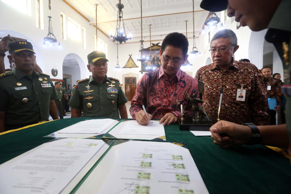  FOTO: Bedah Ratusan Rumah Veteran, Kodam Siliwangi Gandeng 8 BUMN