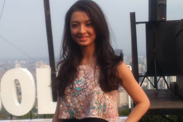  Aktris Raline Shah jadi Direktur di Air Asia Indonesia