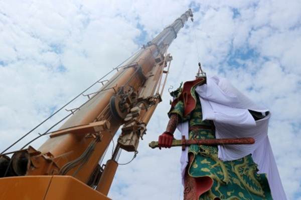  Heboh Patung Dewa Perang : Pemkab Tuban Belum Bisa Keluarkan IMB