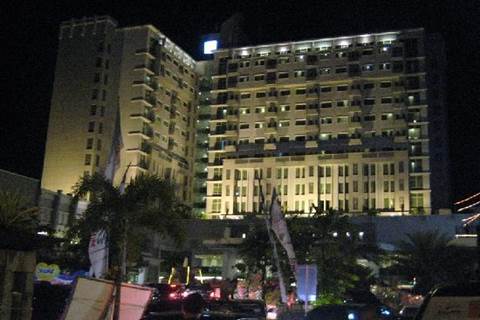 Clarion Hotel & Convention Makassar./tripadvisor.com