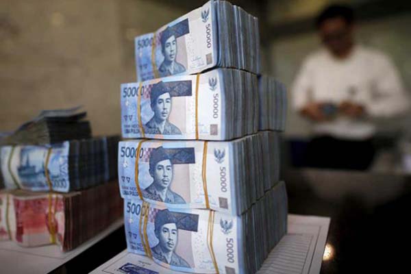  Rupiah Melemah, Pasar Uang Tunggu Rilis Data Inflasi AS