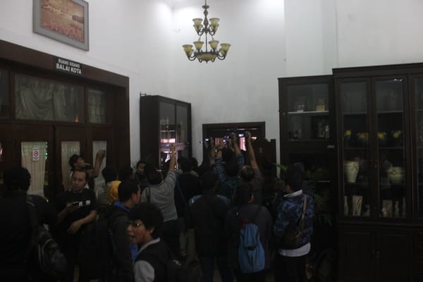  KPK Geledah Ruang Wali Kota dan Sekda Malang, Ini Kata Wawali