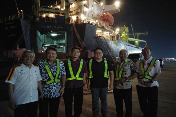  COASTAL SHIPPING : Feri Jarak Jauh Perlu Terminal Khusus