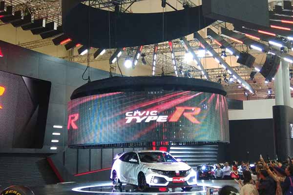  GIIAS 2017: Stok Honda Civic Type R Hanya 50 Unit