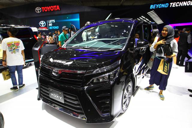  Mengintip Keunggulan Toyota All New Voxy di GIIAS