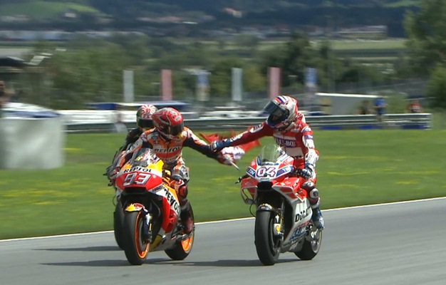  Hasil MotoGP Austria 2017: Penuh Drama, Dovizioso Kalahkan Marquez