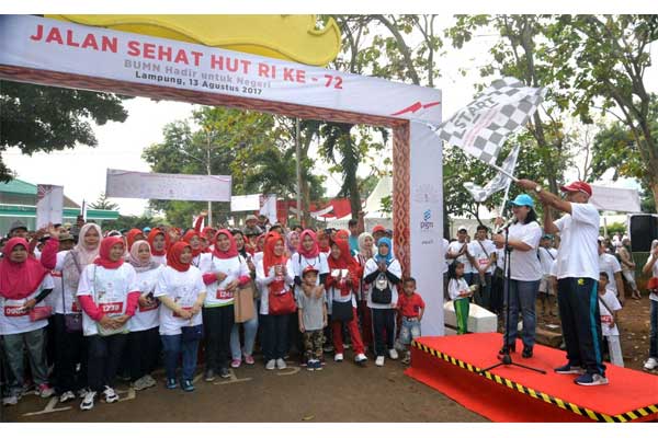  Sambut Kemerdekaan RI, 1.200 Warga Lampung Ikut Jalan Sehat PGN