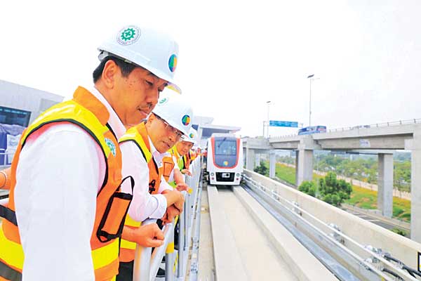  BANDARA SOEKARNO-HATTA  : Skytrain Beroperasi Penuh November