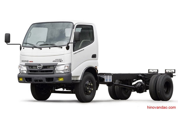  GIIAS 2017: Hino Sajikan Truk Berat Ranger