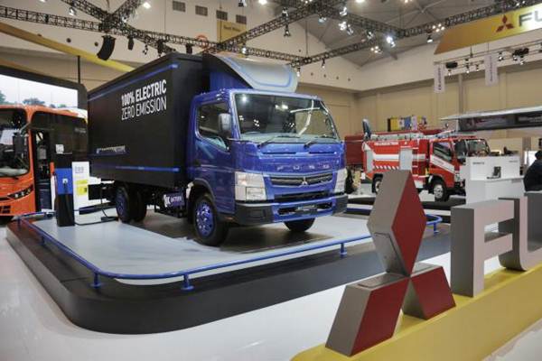  GIIAS 2017: Mitsubishi Fuso Andalkan FE 74 HD