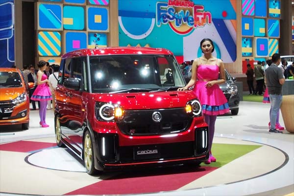  GIIAS 2017: Daihatsu Move Canbus Sporza &quot;Curi&quot; Perhatian Pengunjung