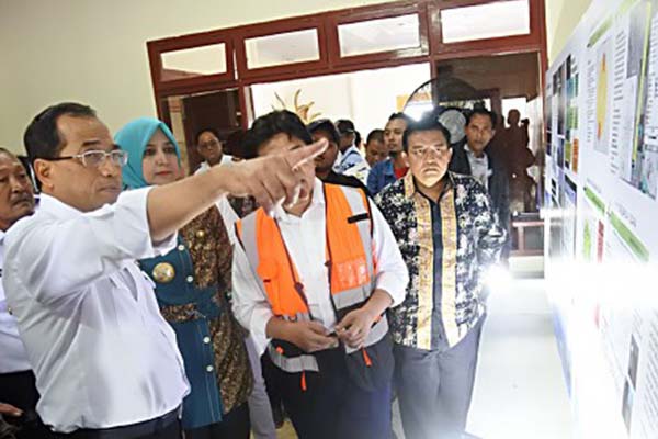  Dukung Bandara Notohadinegoro, Jember Bangun Asrama Haji